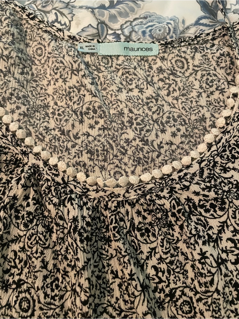 Maurices Navy and Cream Cold-Shoulder Boho Floral Peasant Top - Picture 9 of 11